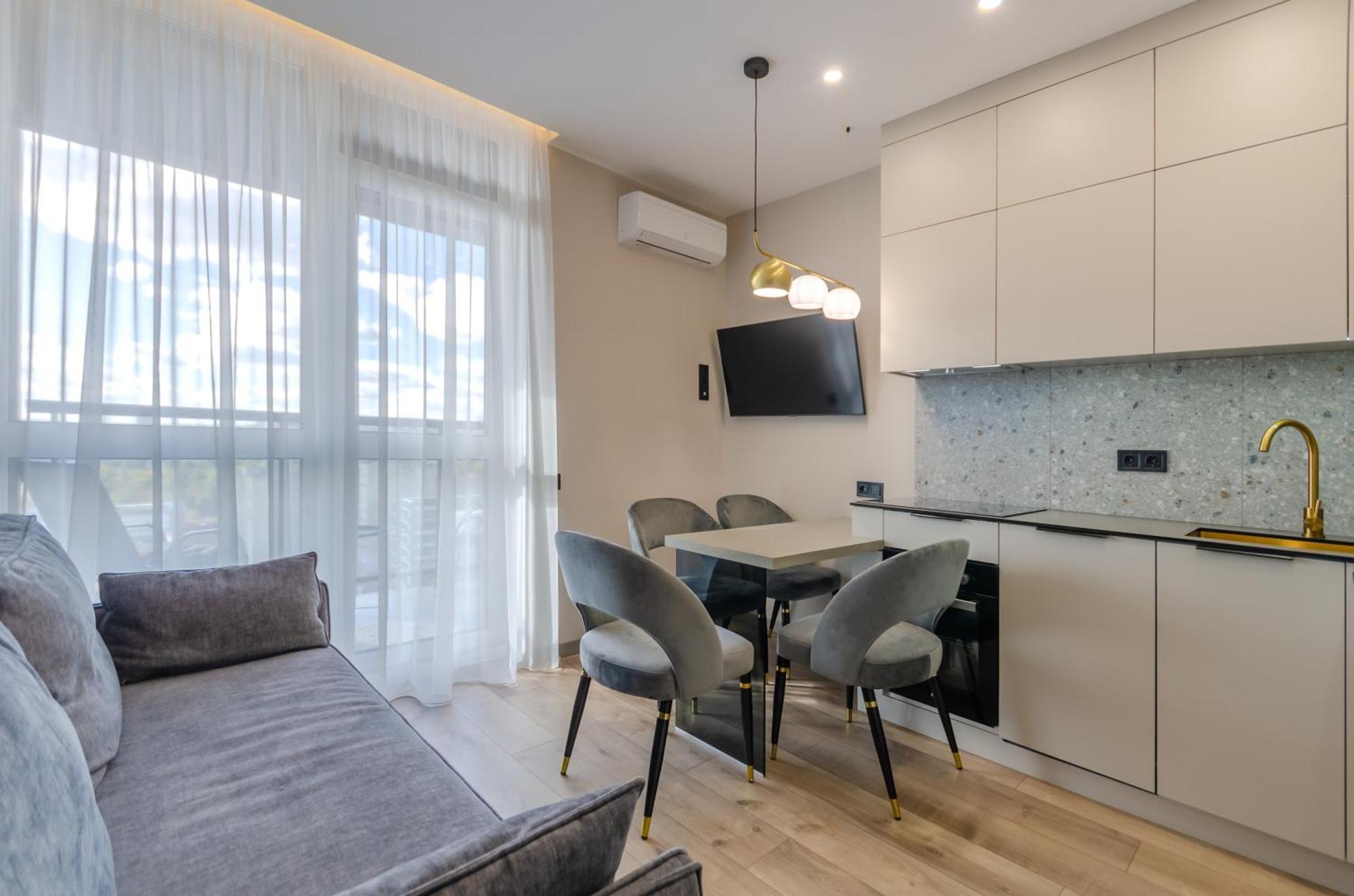 Petrovdom 85-141-122-38 Apartments In The Rc "French Quarter" Kiev Exterior foto